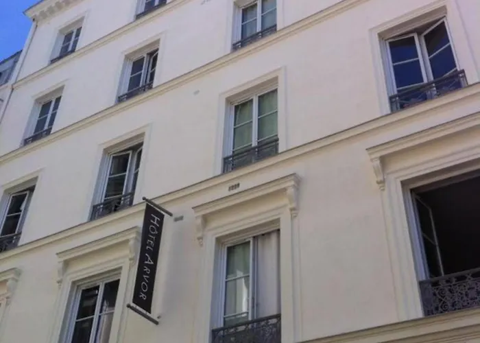 Arvor Saint Georges Parijs
