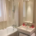 阿沃尔圣乔治酒店 酒店